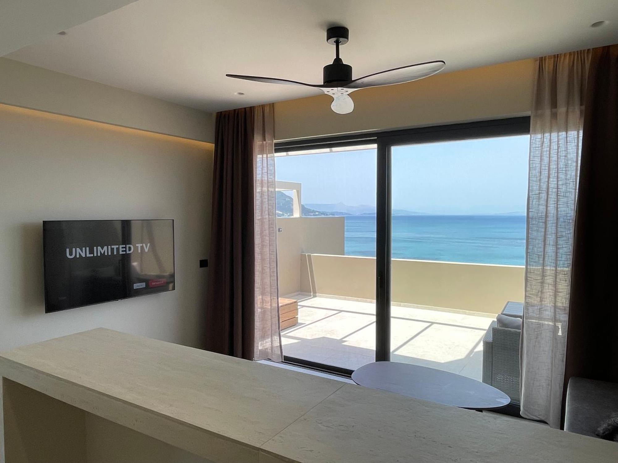 Palms And Spas Villas Retreat Mesongi Bagian luar foto