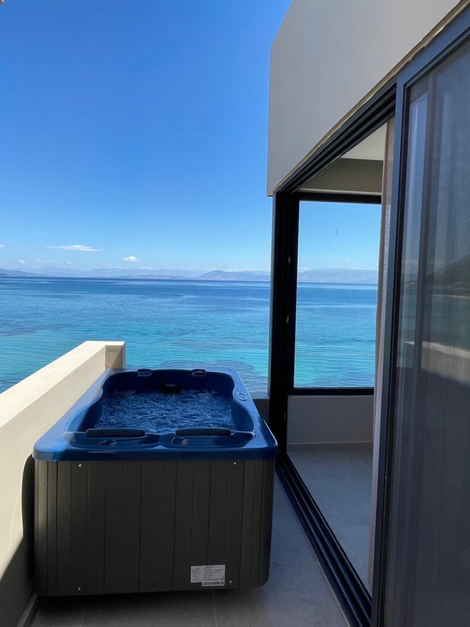 Palms And Spas Villas Retreat Mesongi Bagian luar foto