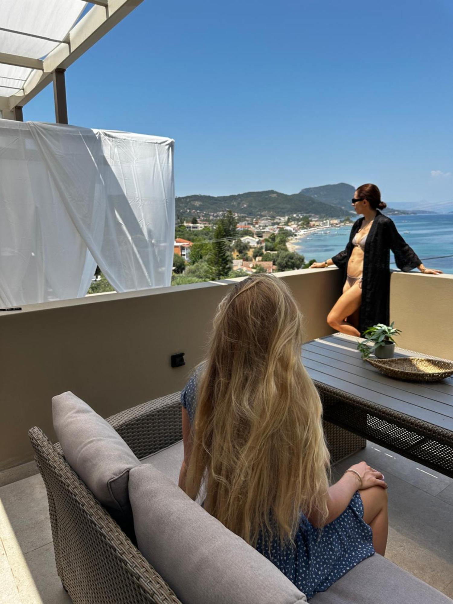Palms And Spas Villas Retreat Mesongi Bagian luar foto