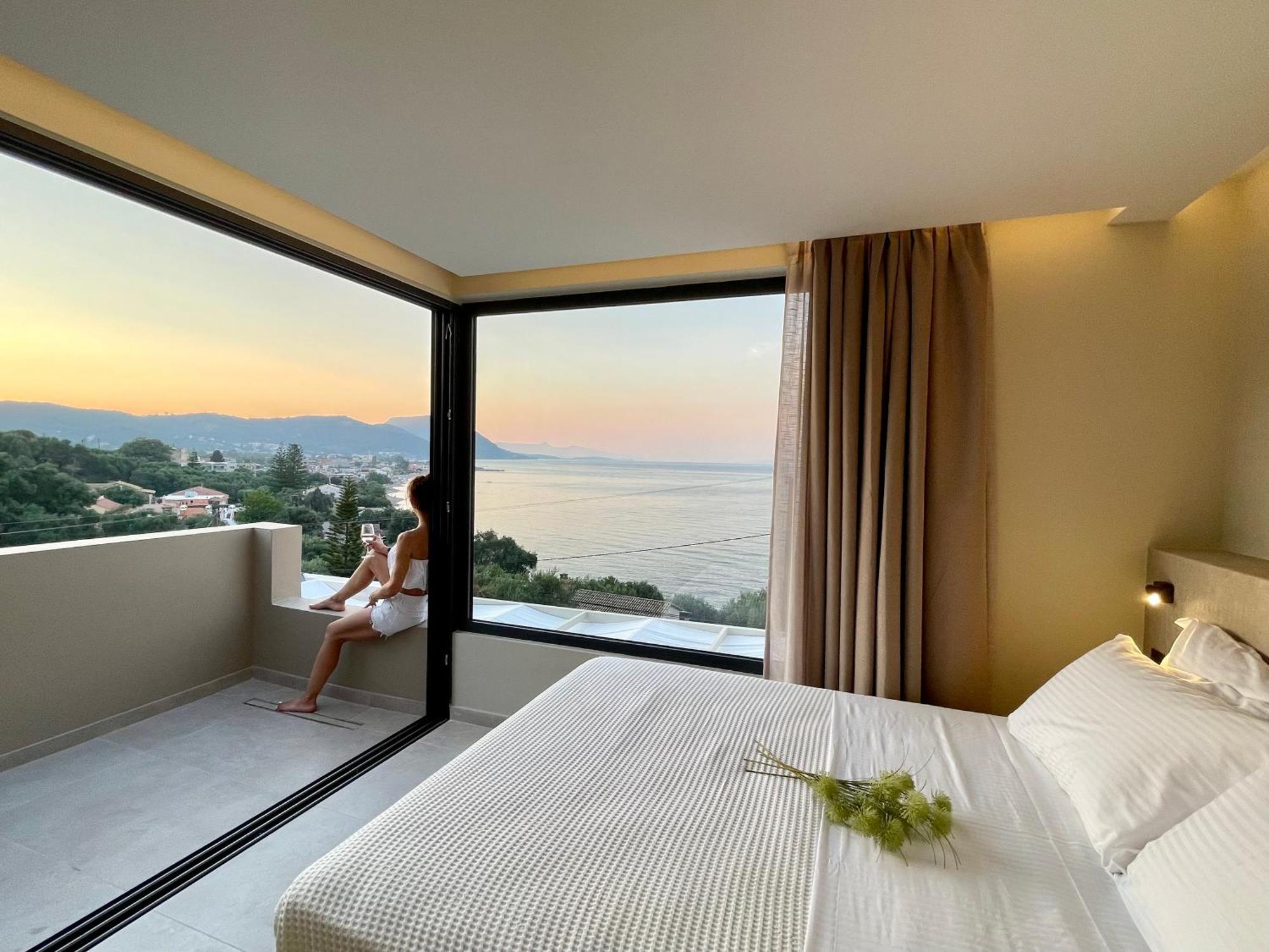 Palms And Spas Villas Retreat Mesongi Bagian luar foto