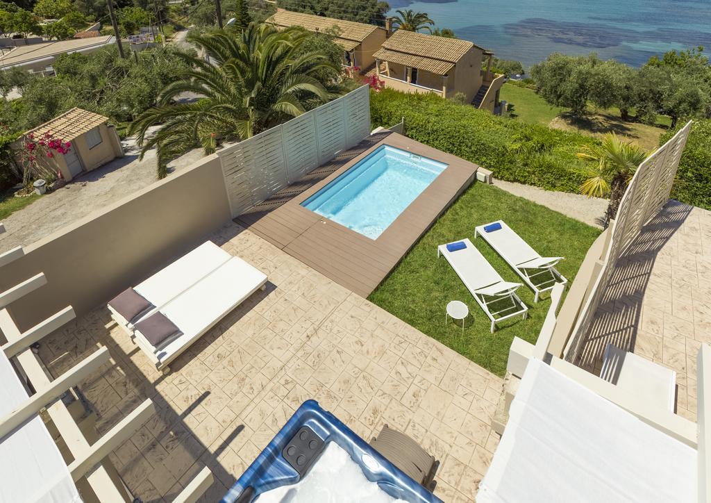 Palms And Spas Villas Retreat Mesongi Bagian luar foto