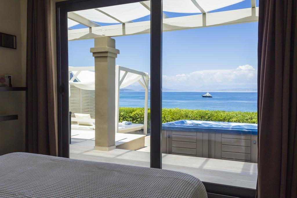 Palms And Spas Villas Retreat Mesongi Bagian luar foto