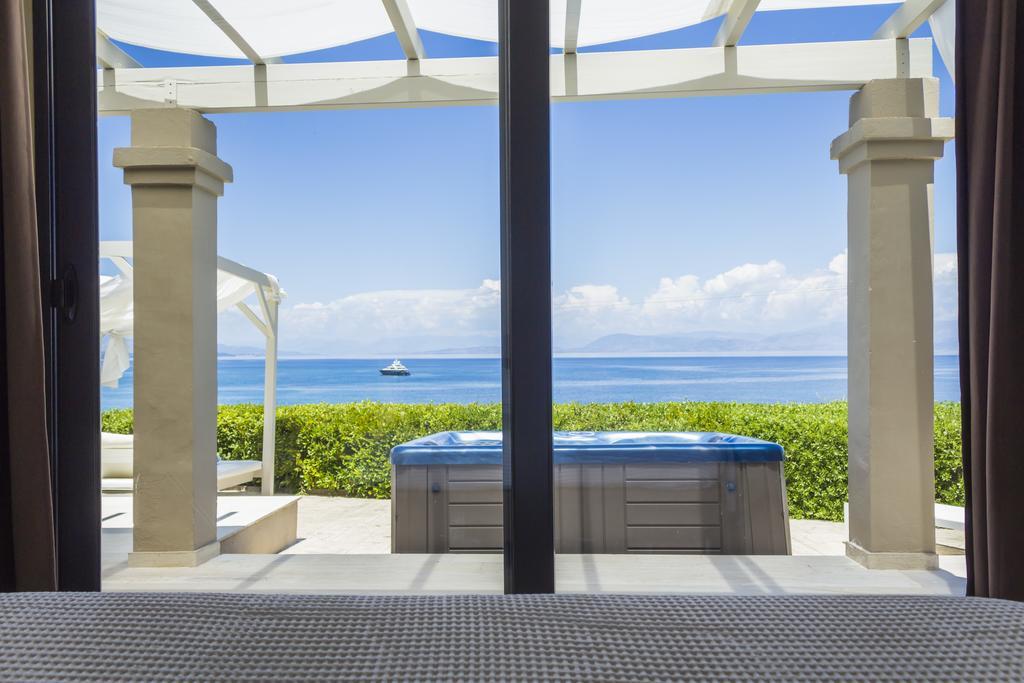 Palms And Spas Villas Retreat Mesongi Bagian luar foto