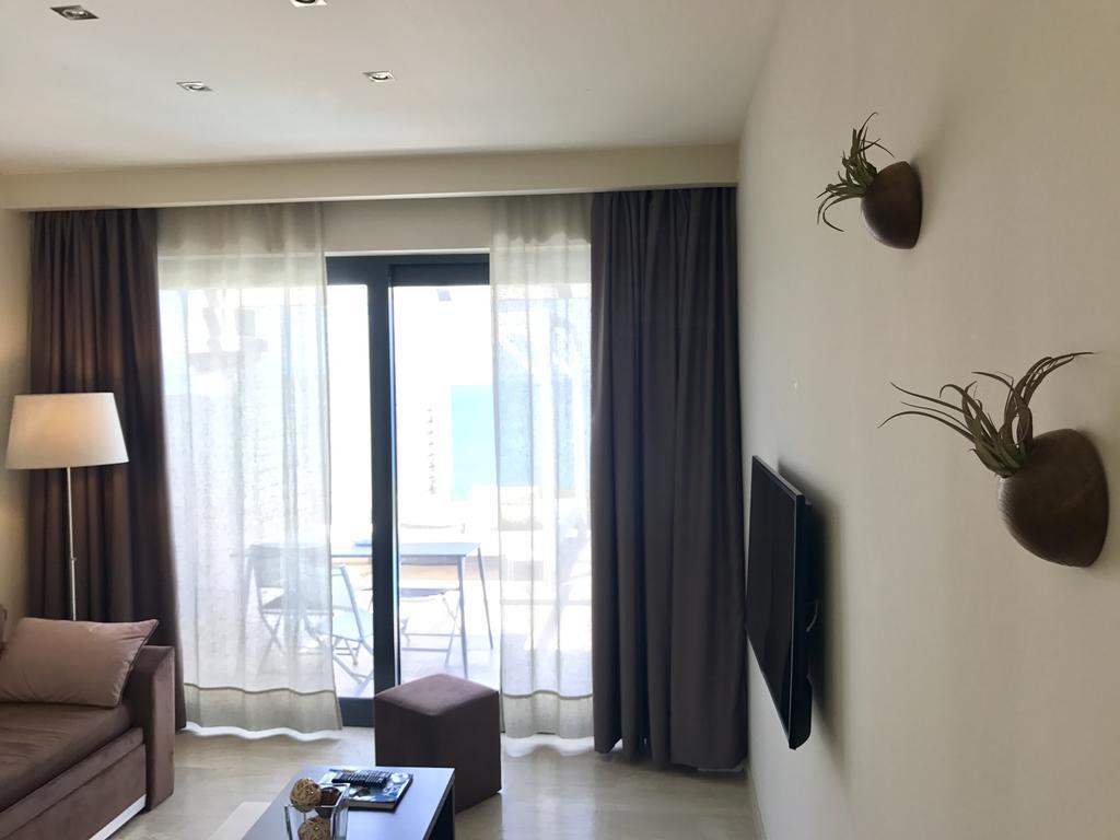 Palms And Spas Villas Retreat Mesongi Bagian luar foto